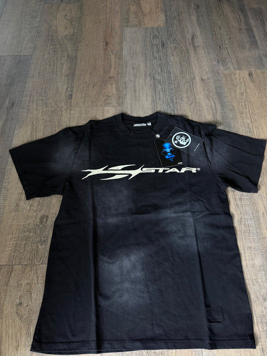 Graphic tee